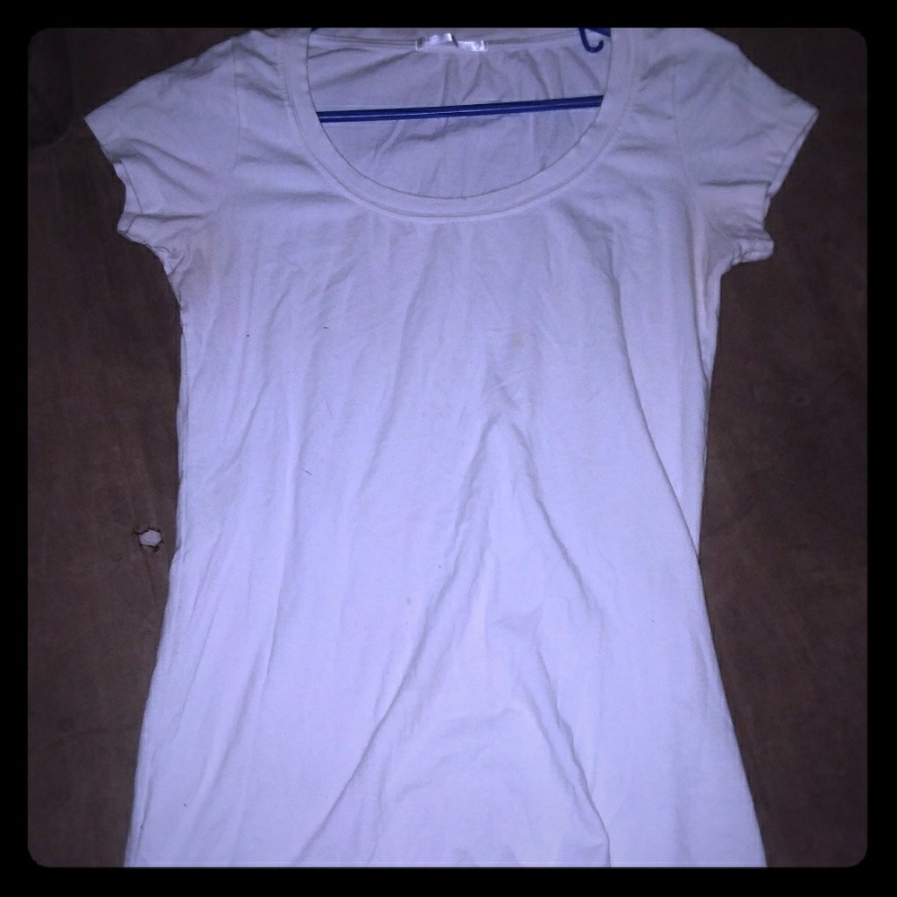 White short sleeve t-shirt